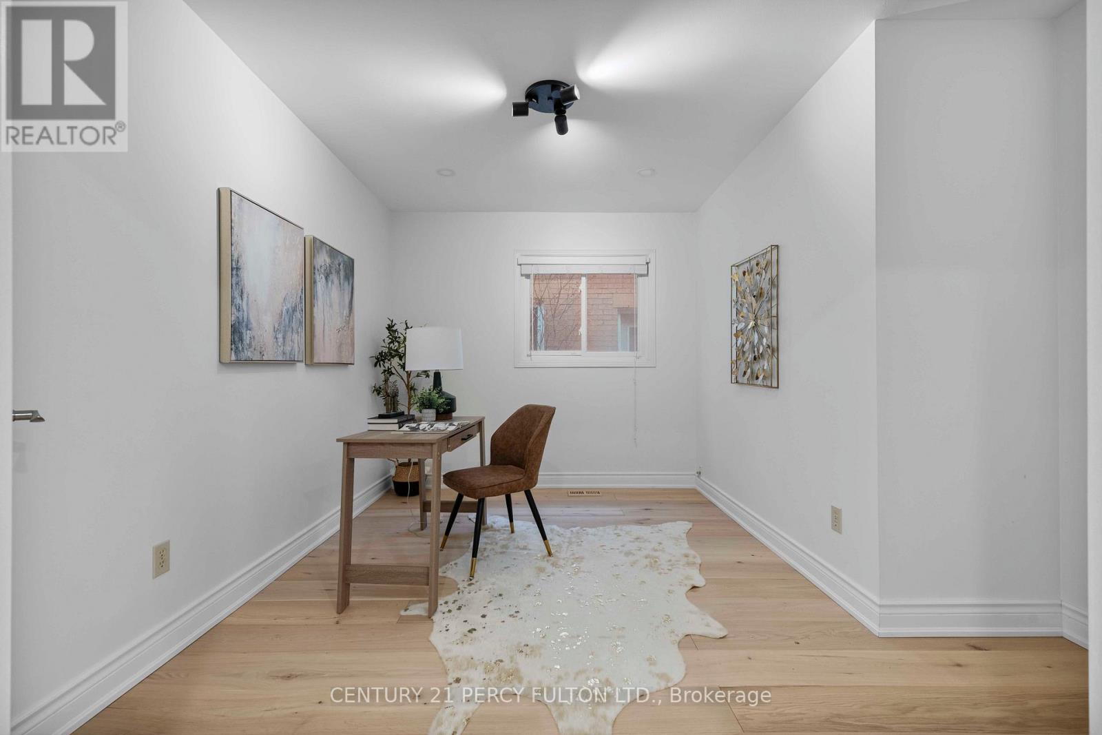 5393 Glen Erin Drive, Mississauga, Ontario  L5M 5C8 - Photo 14 - W12957498