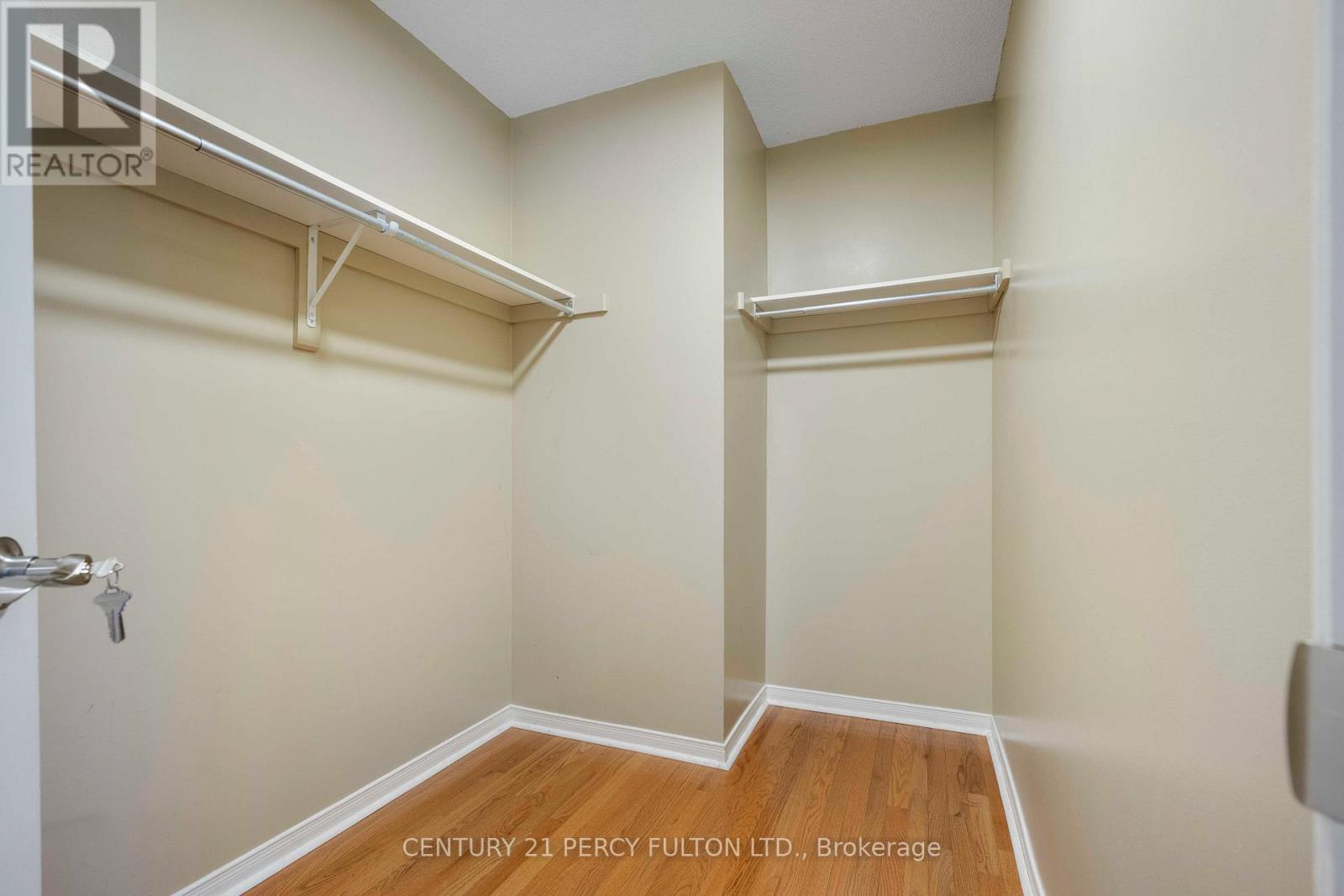 5393 Glen Erin Drive, Mississauga, Ontario  L5M 5C8 - Photo 30 - W12957498