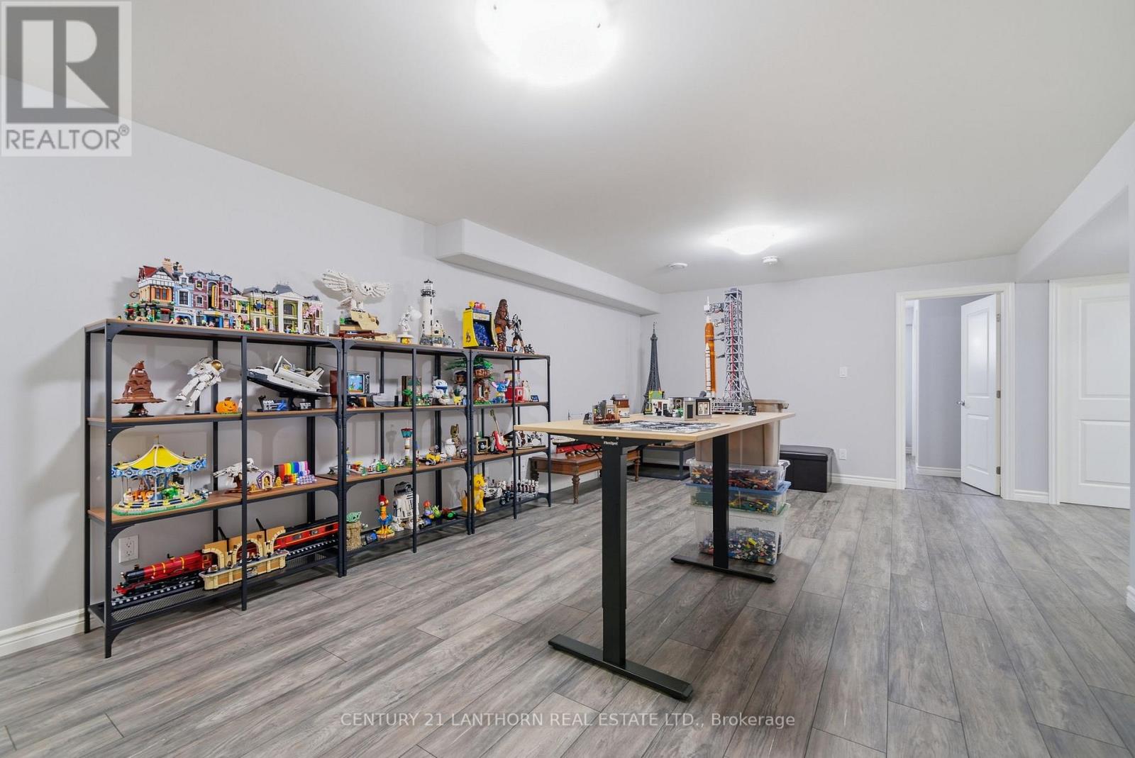 29 Sandhu Crescent, Belleville, Ontario  K8P 0G7 - Photo 24 - X12934118