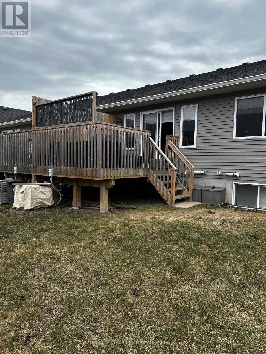 29 Sandhu Crescent, Belleville, Ontario  K8P 0G7 - Photo 33 - X12934118