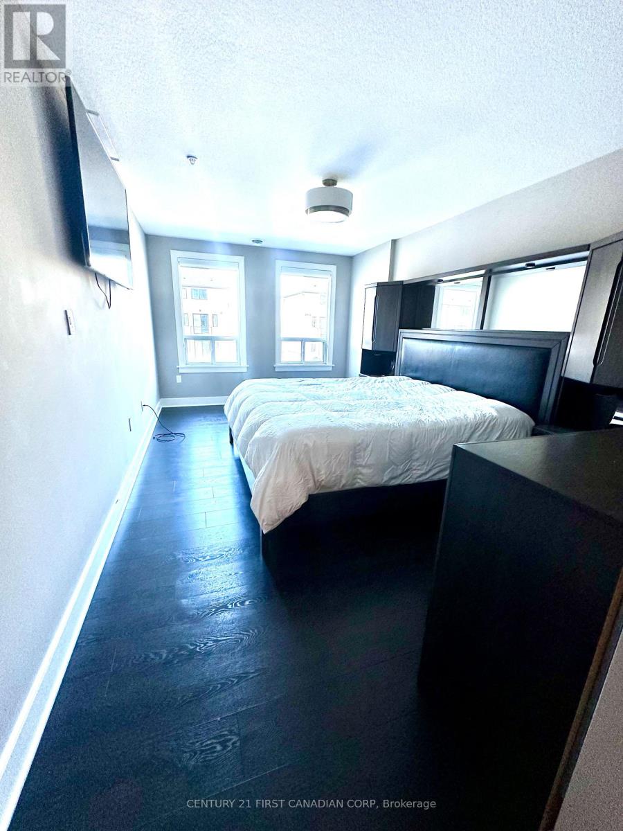 203 - 320 Sugarcreek Trail, London North, Ontario  N6H 0G3 - Photo 13 - X12957528