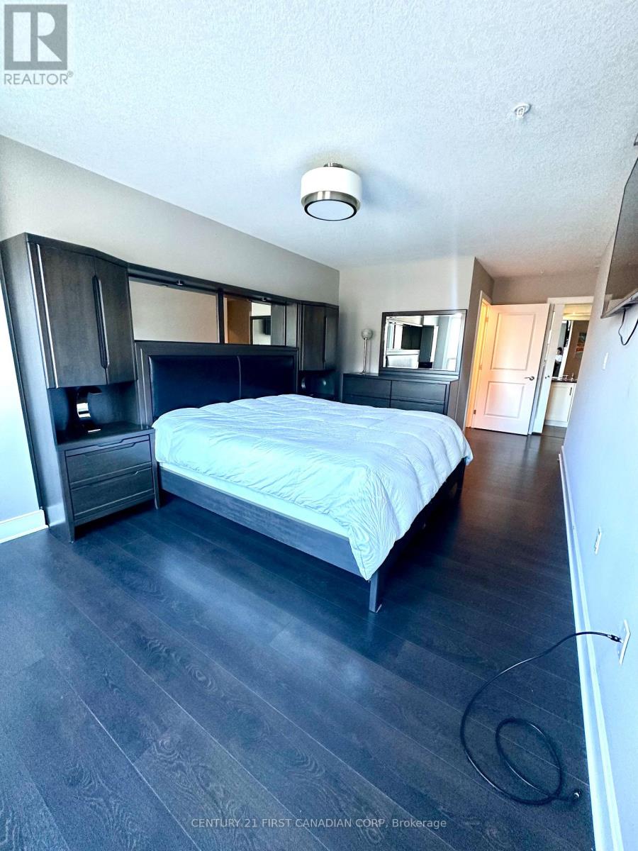 203 - 320 Sugarcreek Trail, London North, Ontario  N6H 0G3 - Photo 14 - X12957528