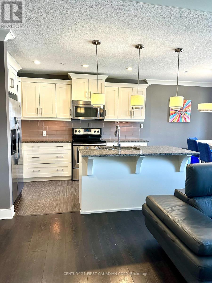 203 - 320 Sugarcreek Trail, London North, Ontario  N6H 0G3 - Photo 24 - X12957528