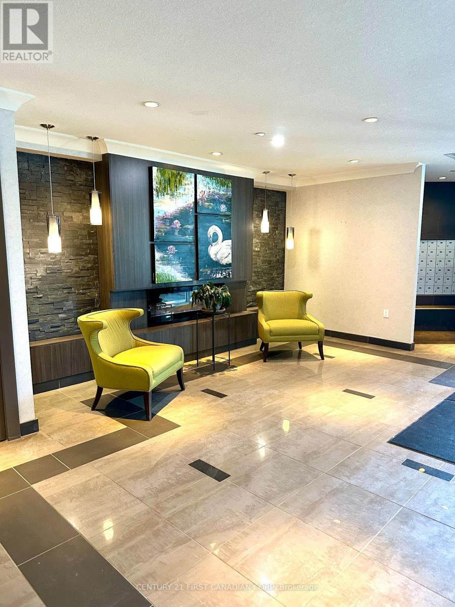 203 - 320 Sugarcreek Trail, London North, Ontario  N6H 0G3 - Photo 38 - X12957528