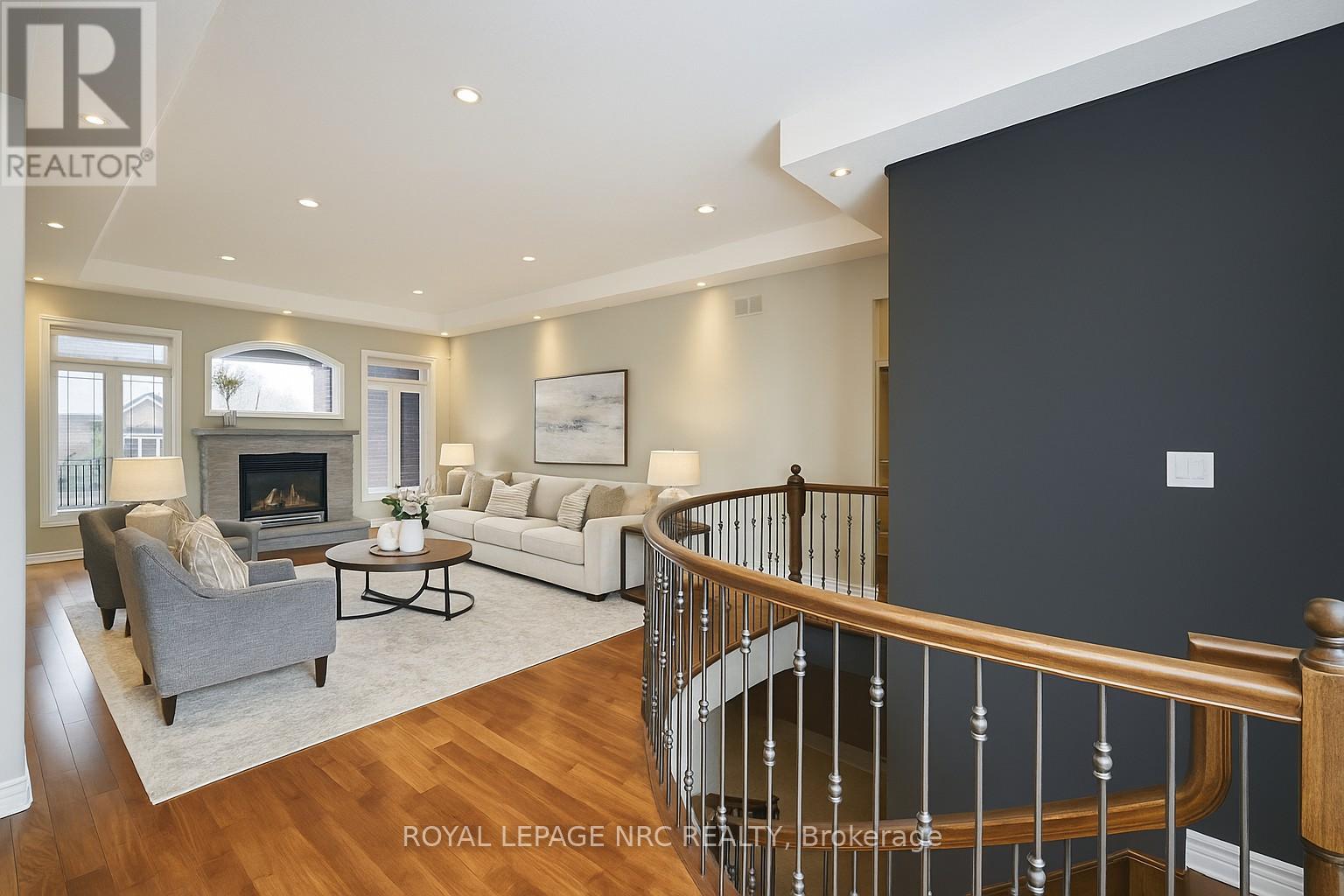 45 Timber Creek Crescent, Pelham, Ontario  L3E 0P3 - Photo 6 - X12957564