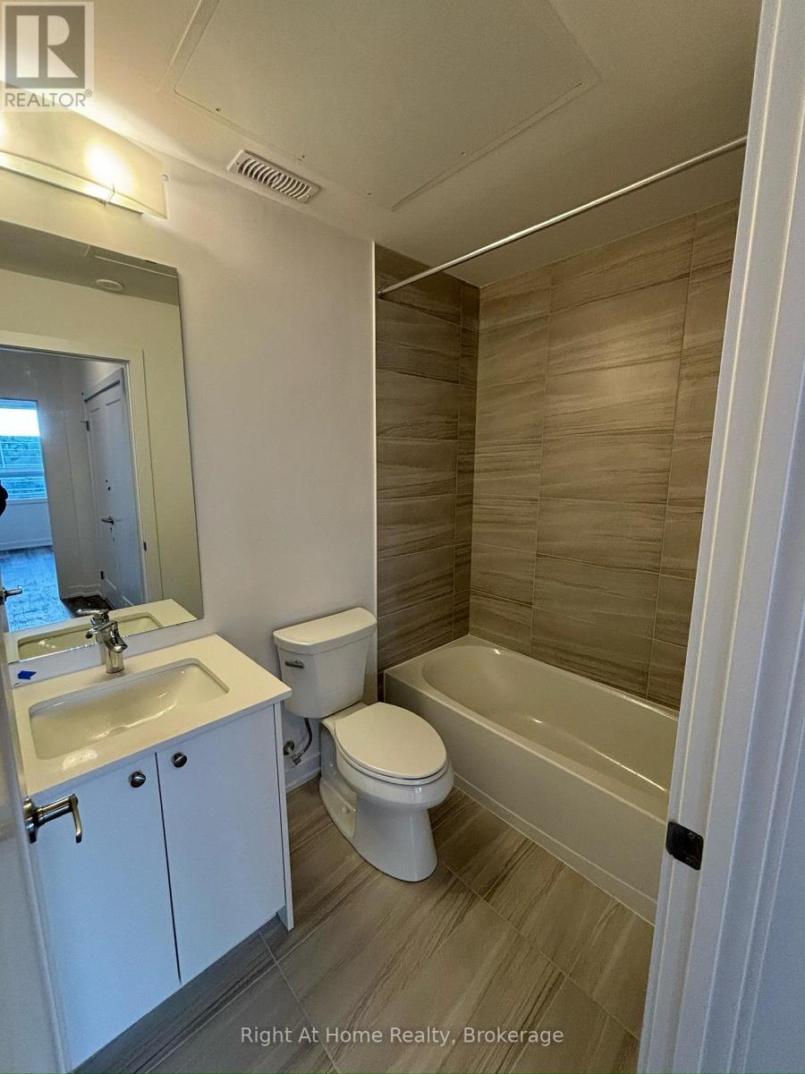 M17 - 40 Palace Street, Kitchener, Ontario  N2E 3Z4 - Photo 12 - X12957558