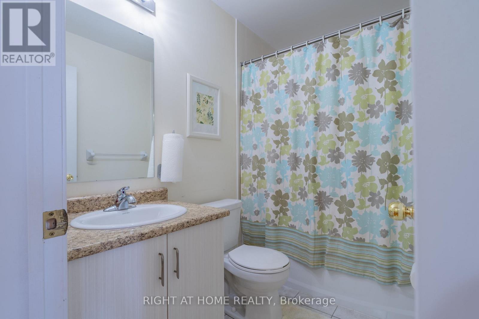 1518 Shepway Mews, Pickering, Ontario L1X 0C7 - Photo 26 - E12949756