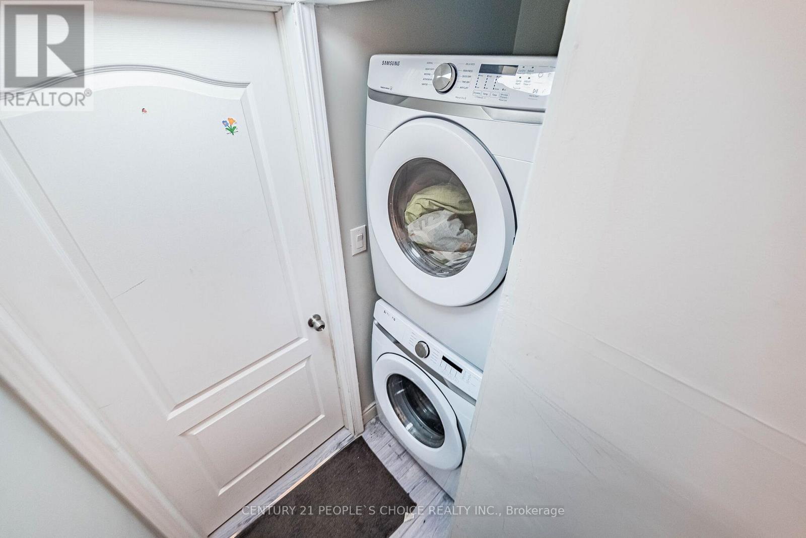 1219 Quest Circle, Mississauga, Ontario L5N 8B9 - Photo 34 - W12951538