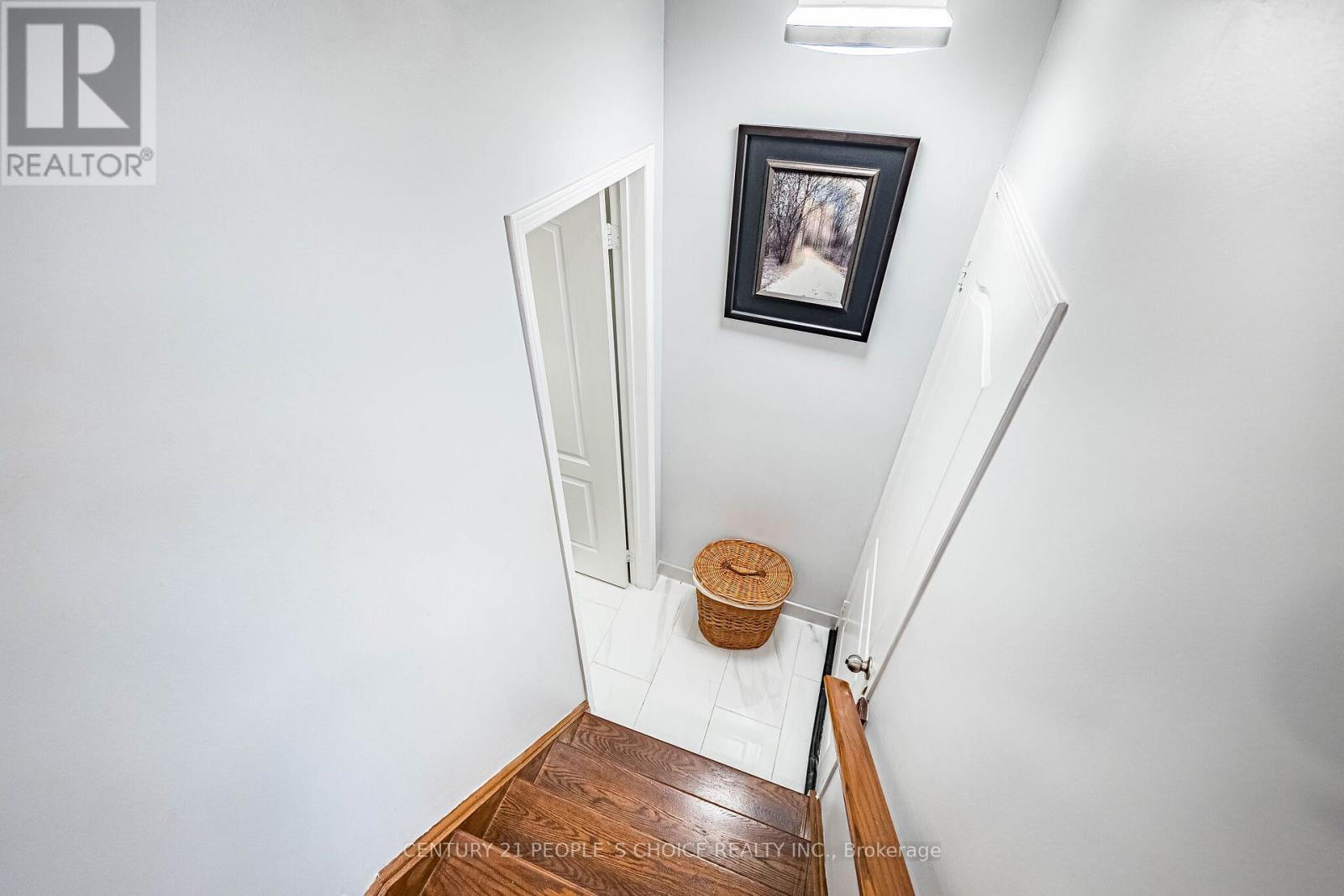 1219 Quest Circle, Mississauga, Ontario L5N 8B9 - Photo 19 - W12951538