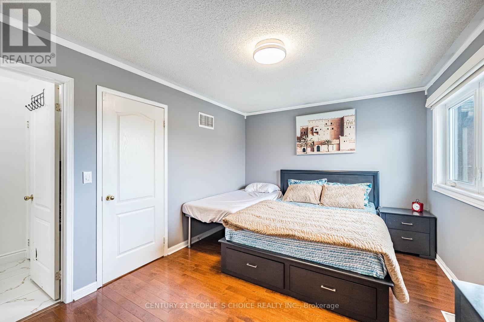 1219 Quest Circle, Mississauga, Ontario L5N 8B9 - Photo 26 - W12951538