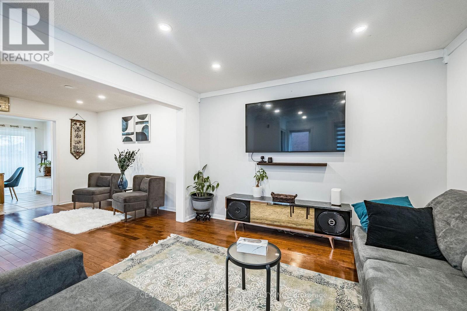 1219 Quest Circle, Mississauga, Ontario L5N 8B9 - Photo 6 - W12951538