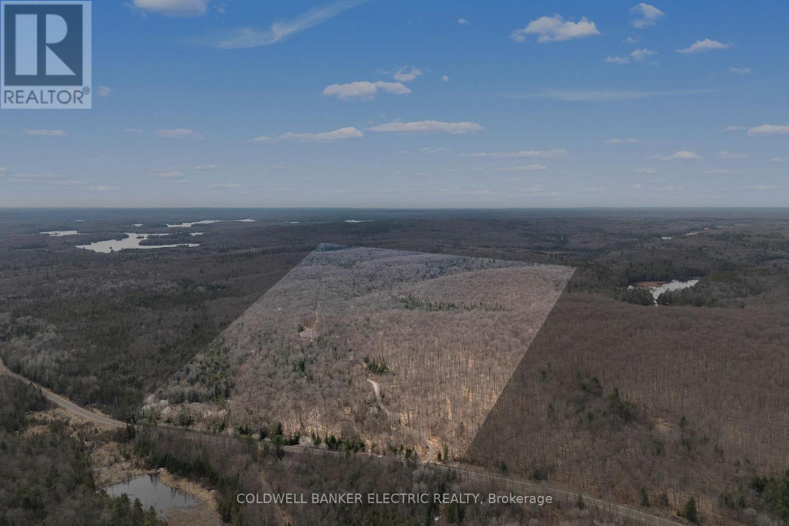 2075 DYNO ROAD, Highlands East, Ontario