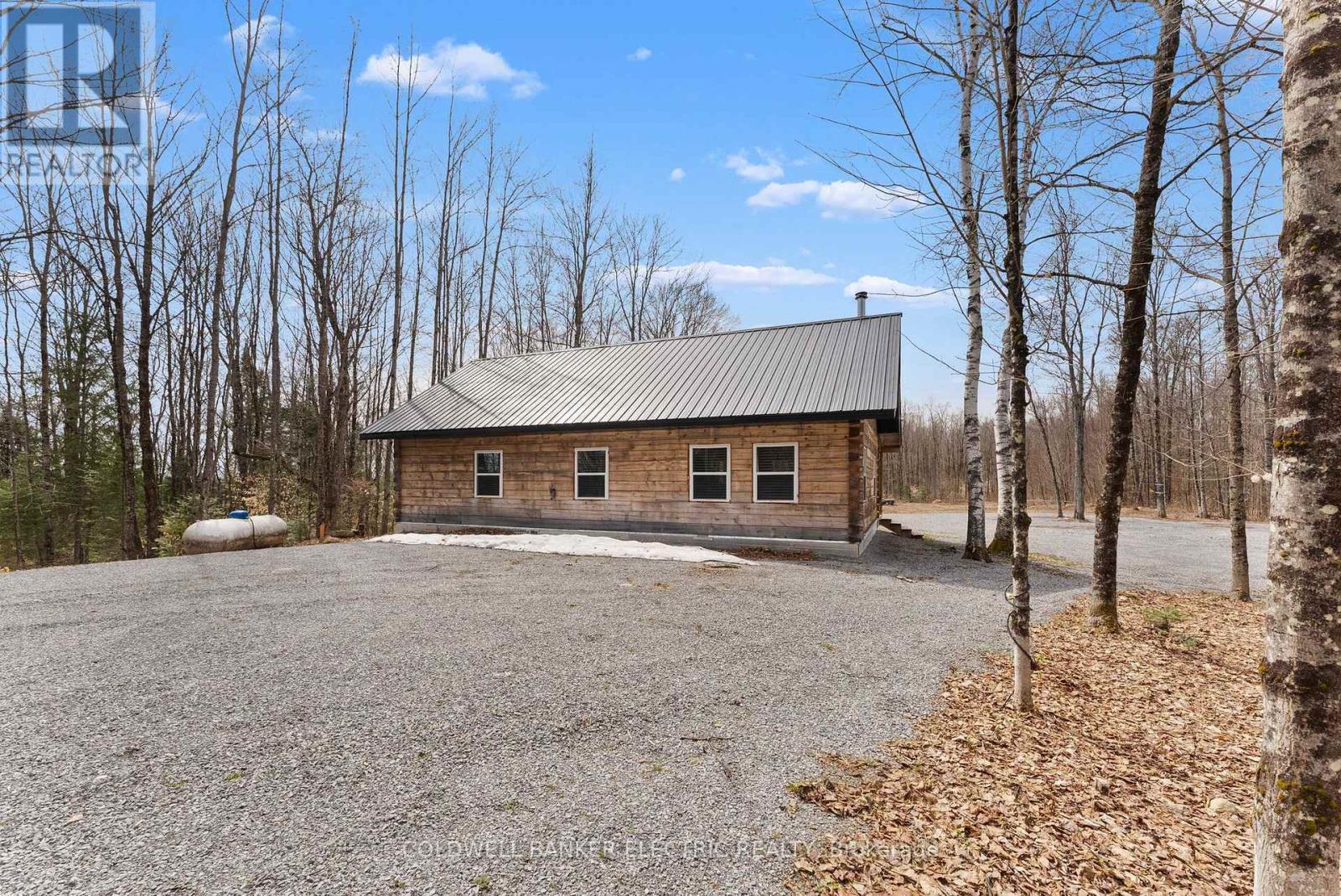 2075 Dyno Road, Highlands East, Ontario  K0L 1C0 - Photo 31 - X12953726