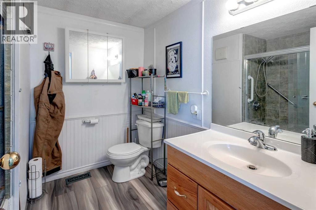 93 Huntstrom Drive NE, Calgary, Alberta  T2K 5V5 - Photo 18 - A2297118