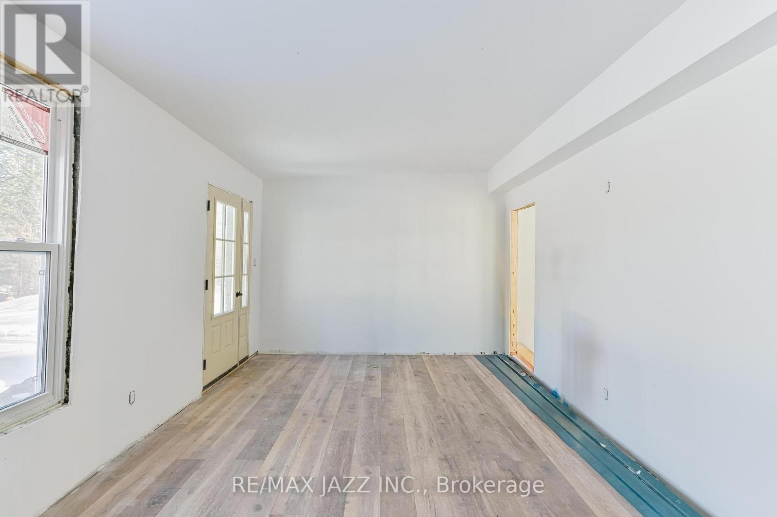 3338 Monck Road, Kawartha Lakes, Ontario  K0M 1K0 - Photo 8 - X12957584