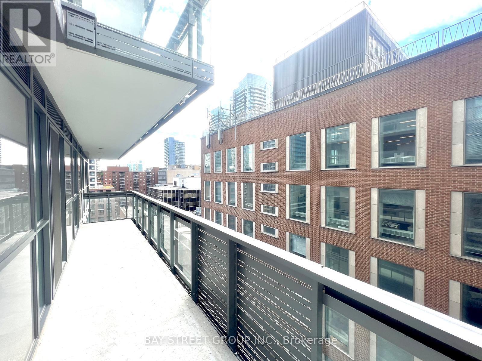 904 - 39 Roehampton Avenue, Toronto, Ontario  M4P 1P9 - Photo 16 - C12957532