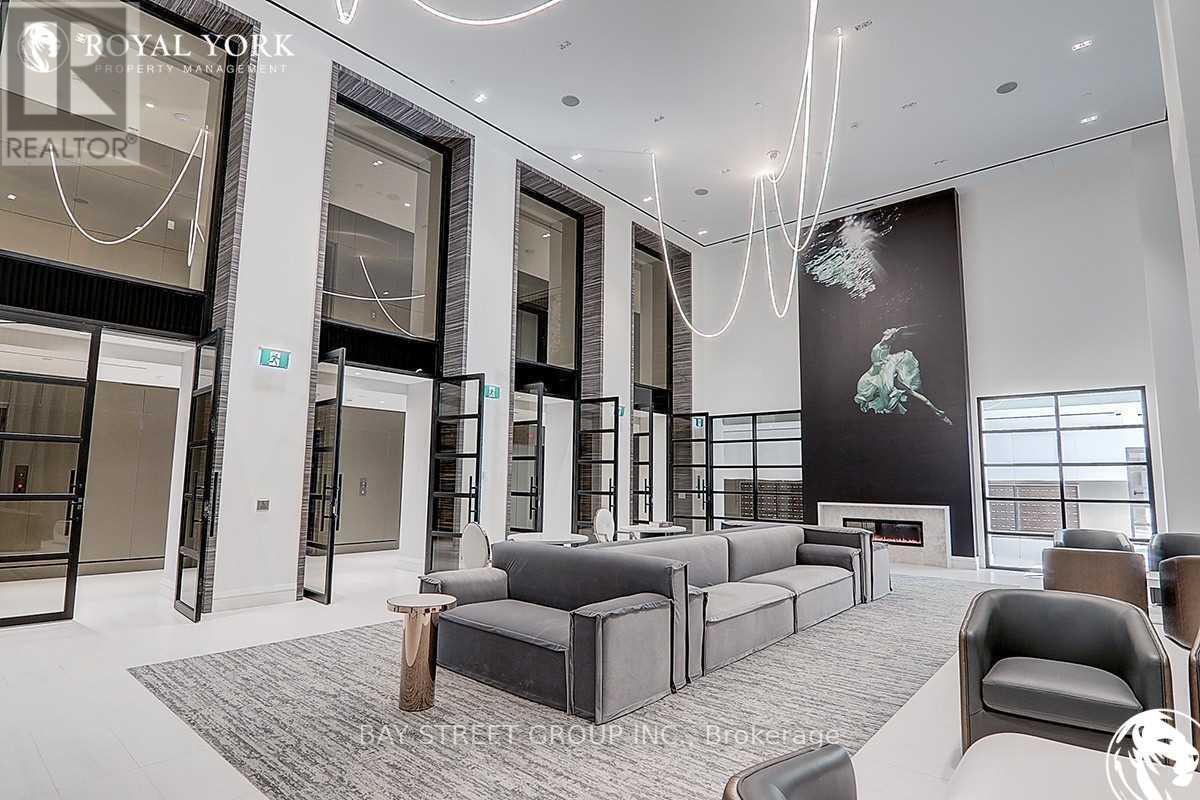 904 - 39 Roehampton Avenue, Toronto, Ontario  M4P 1P9 - Photo 2 - C12957532