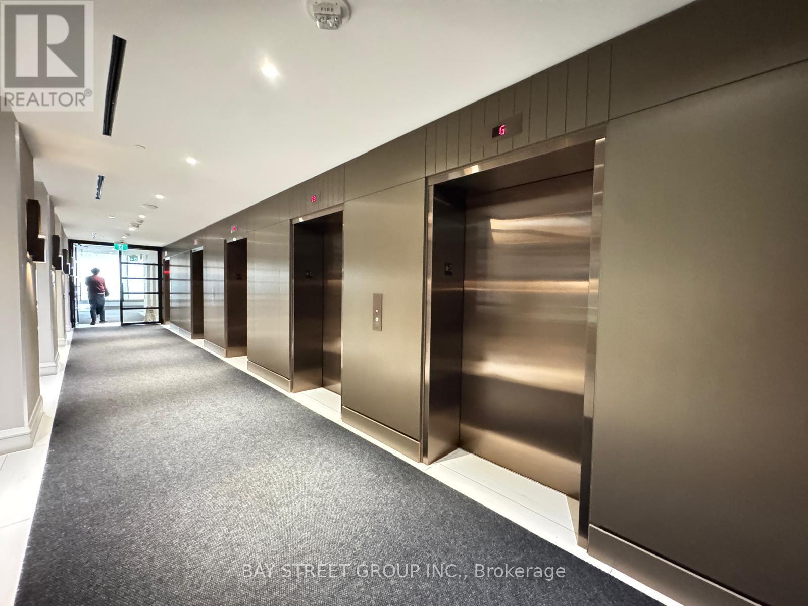 904 - 39 Roehampton Avenue, Toronto, Ontario  M4P 1P9 - Photo 4 - C12957532