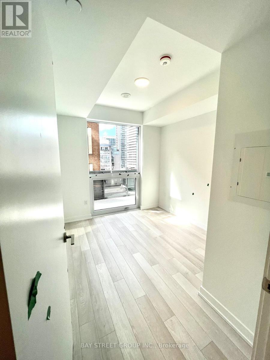 904 - 39 Roehampton Avenue, Toronto, Ontario  M4P 1P9 - Photo 9 - C12957532