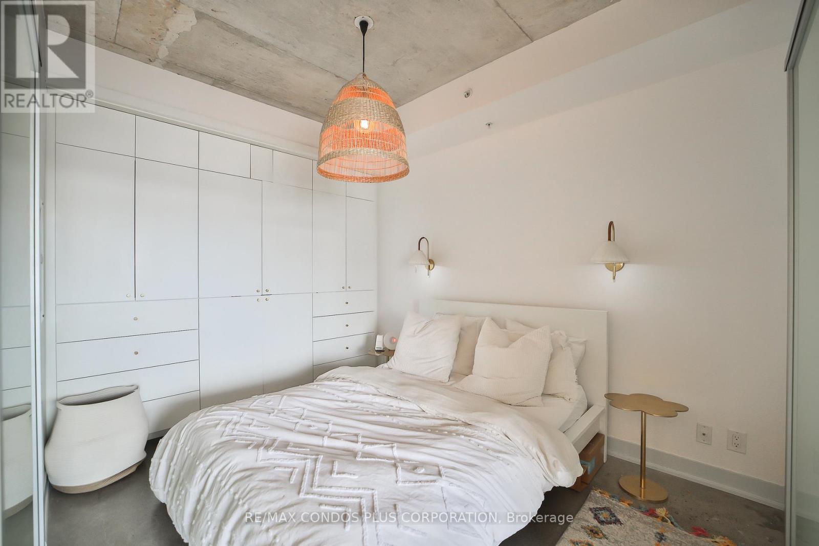 206 - 1239 Dundas Street W, Toronto, Ontario  M6J 0E8 - Photo 15 - C12957556