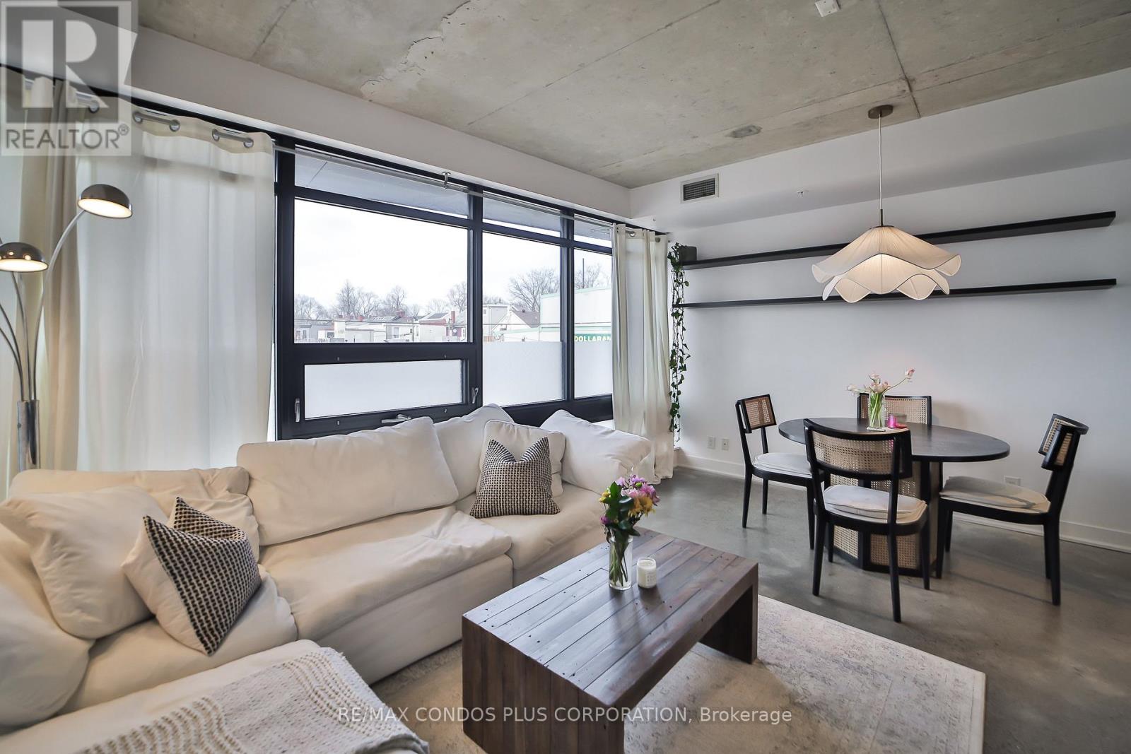 206 - 1239 Dundas Street W, Toronto, Ontario  M6J 0E8 - Photo 6 - C12957556