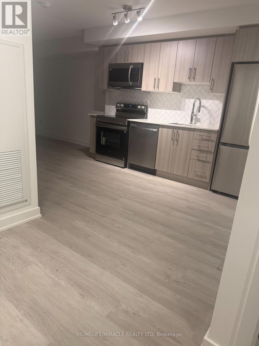 1306 - 1010 Sandy Beach Road, Pickering, Ontario  L1W 0C7 - Photo 4 - E12957594