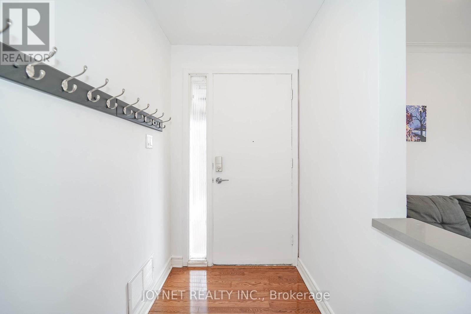 299 Palmer Avenue, Richmond Hill, Ontario  L4C 1P4 - Photo 14 - N12957548