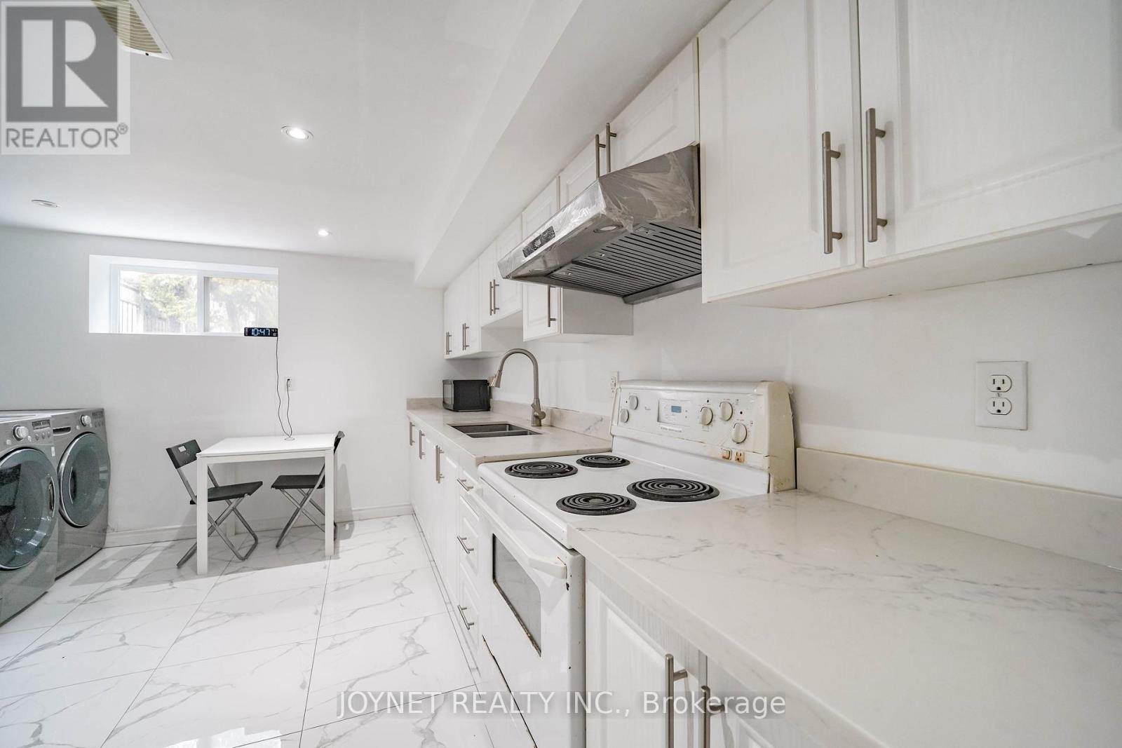 299 Palmer Avenue, Richmond Hill, Ontario  L4C 1P4 - Photo 31 - N12957548