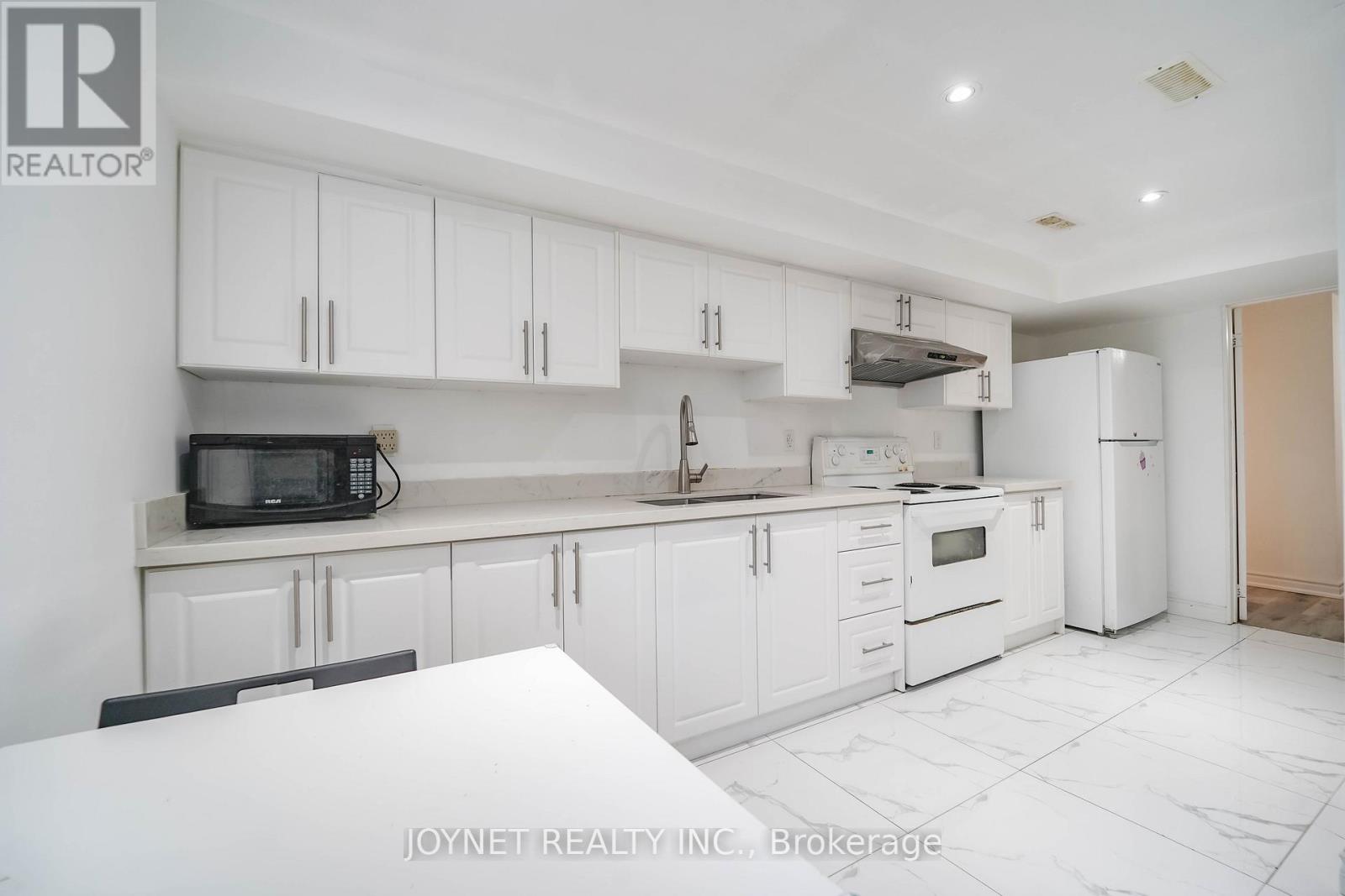 299 Palmer Avenue, Richmond Hill, Ontario  L4C 1P4 - Photo 33 - N12957548