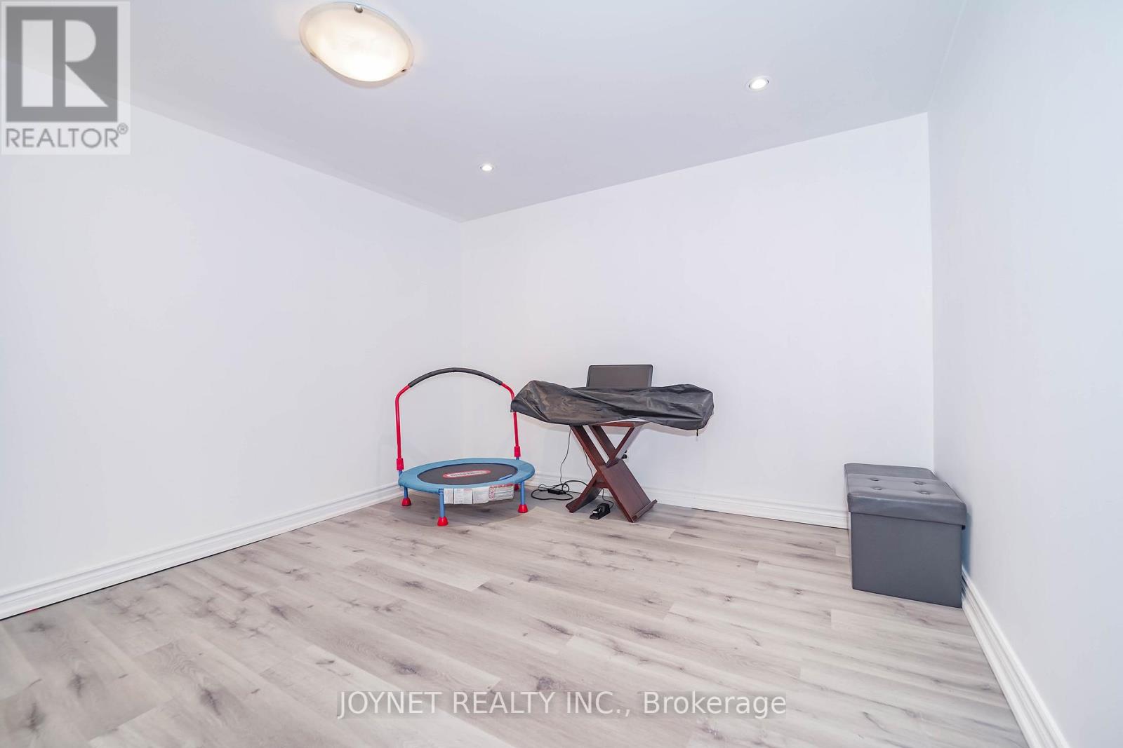 299 Palmer Avenue, Richmond Hill, Ontario  L4C 1P4 - Photo 35 - N12957548