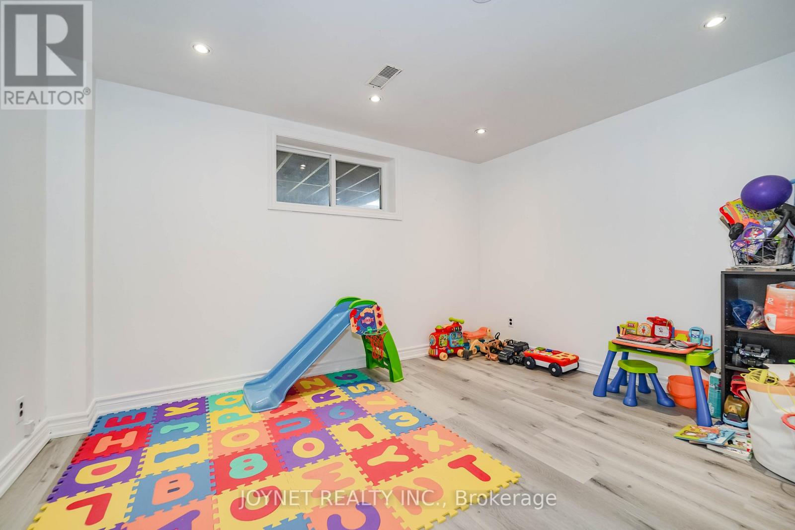 299 Palmer Avenue, Richmond Hill, Ontario  L4C 1P4 - Photo 38 - N12957548