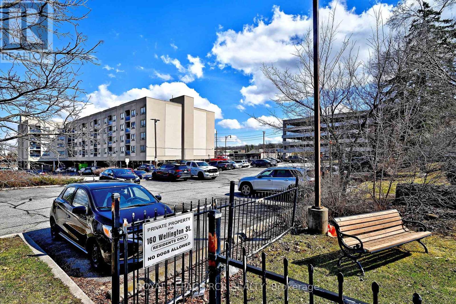 212 - 160 Wellington Street E, Aurora, Ontario  L4G 1J3 - Photo 16 - N12957554