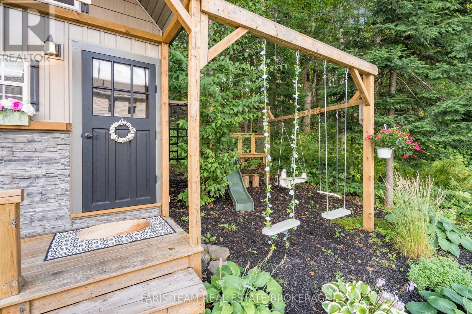 22 Spalding Crescent, Huntsville, Ontario  P1H 1C8 - Photo 41 - X12934834