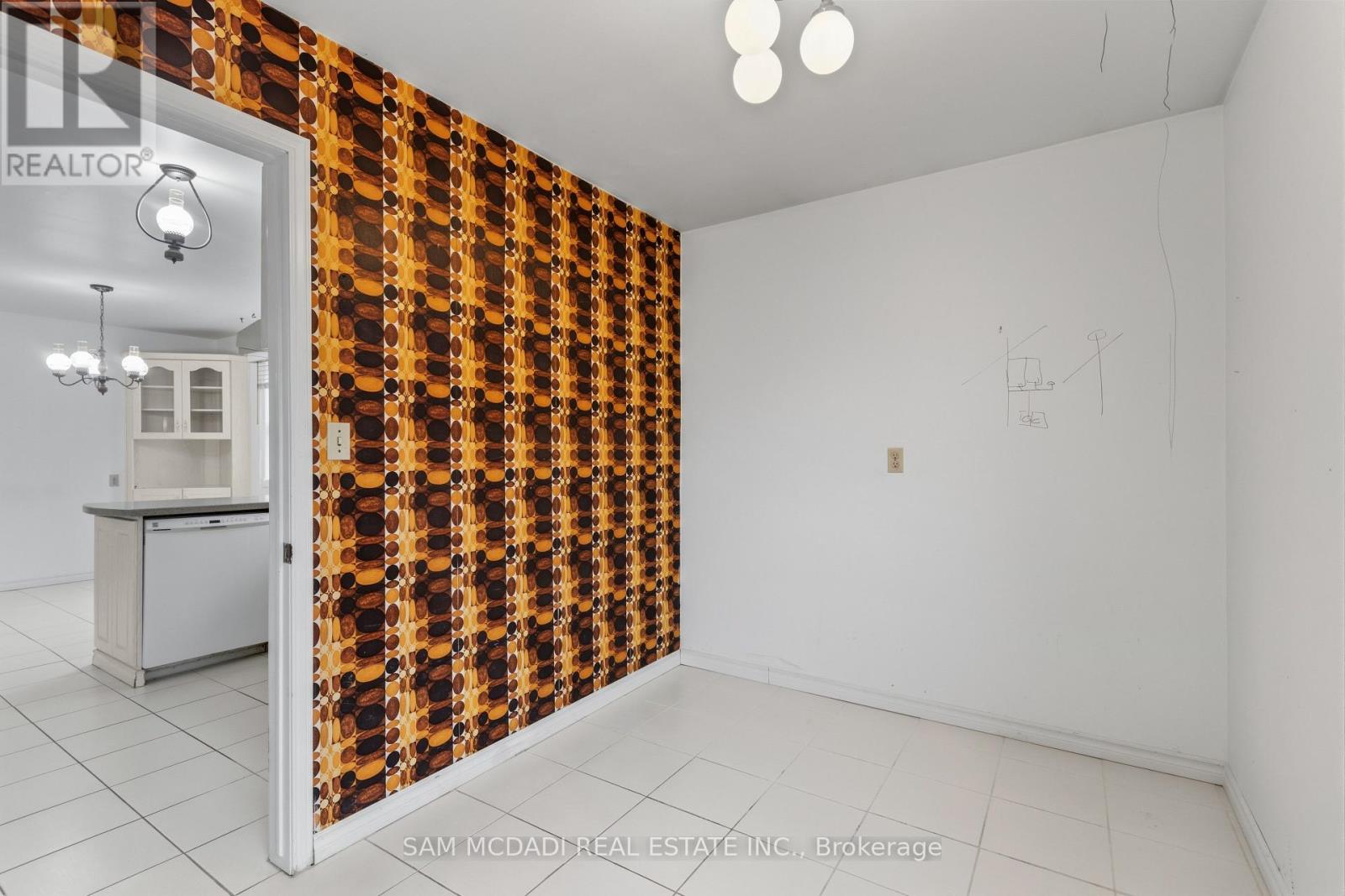 1929 Fieldgate Drive, Burlington, Ontario  L7P 3H4 - Photo 19 - W12957516