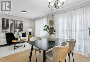 4291 Beacon Lane, Mississauga, Ontario  L5C 3V8 - Photo 13 - W12957560