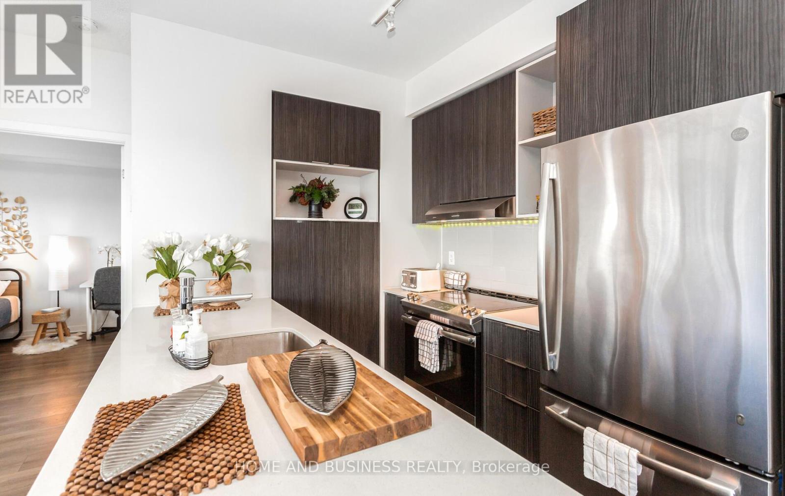 1218 - 2520 Eglinton Avenue W, Mississauga, Ontario  L5M 0Y2 - Photo 19 - W12957598