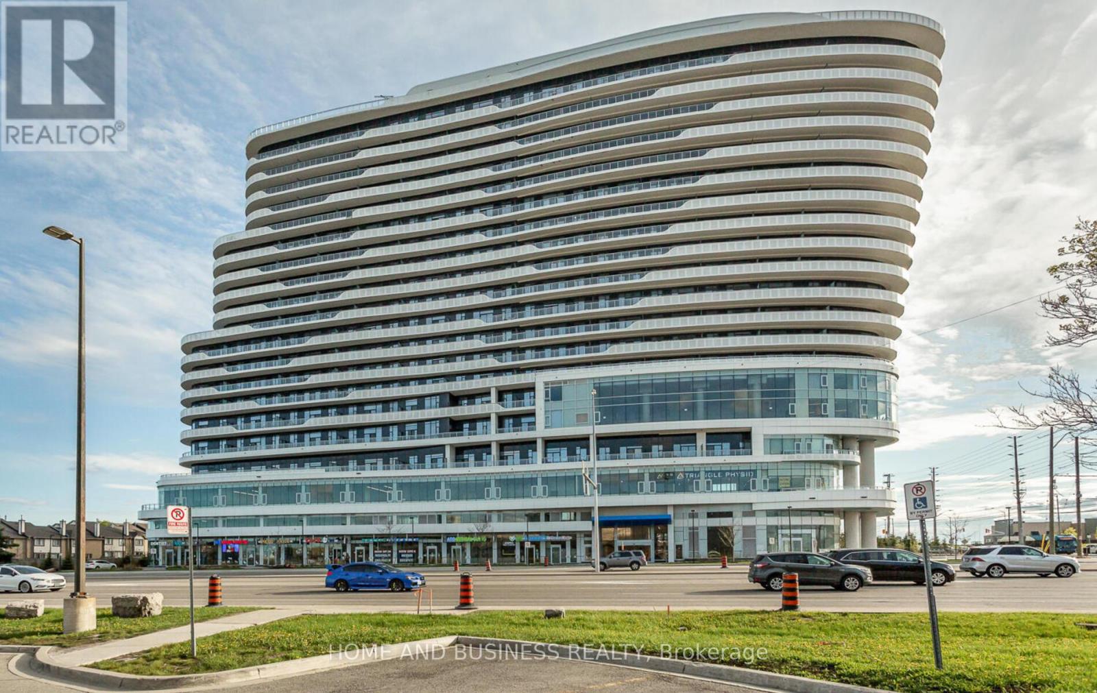 1218 - 2520 Eglinton Avenue W, Mississauga, Ontario  L5M 0Y2 - Photo 2 - W12957598