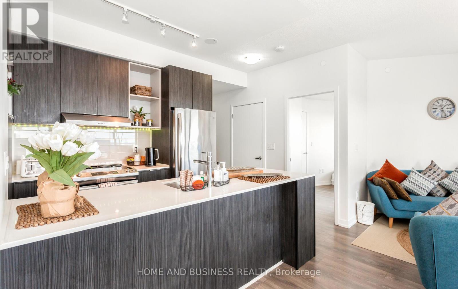 1218 - 2520 Eglinton Avenue W, Mississauga, Ontario  L5M 0Y2 - Photo 20 - W12957598