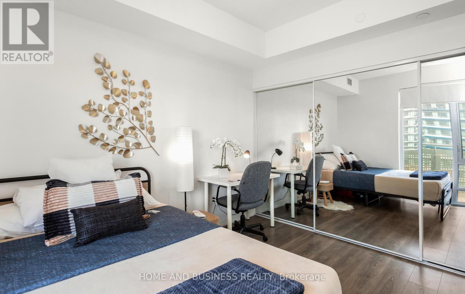 1218 - 2520 Eglinton Avenue W, Mississauga, Ontario  L5M 0Y2 - Photo 30 - W12957598