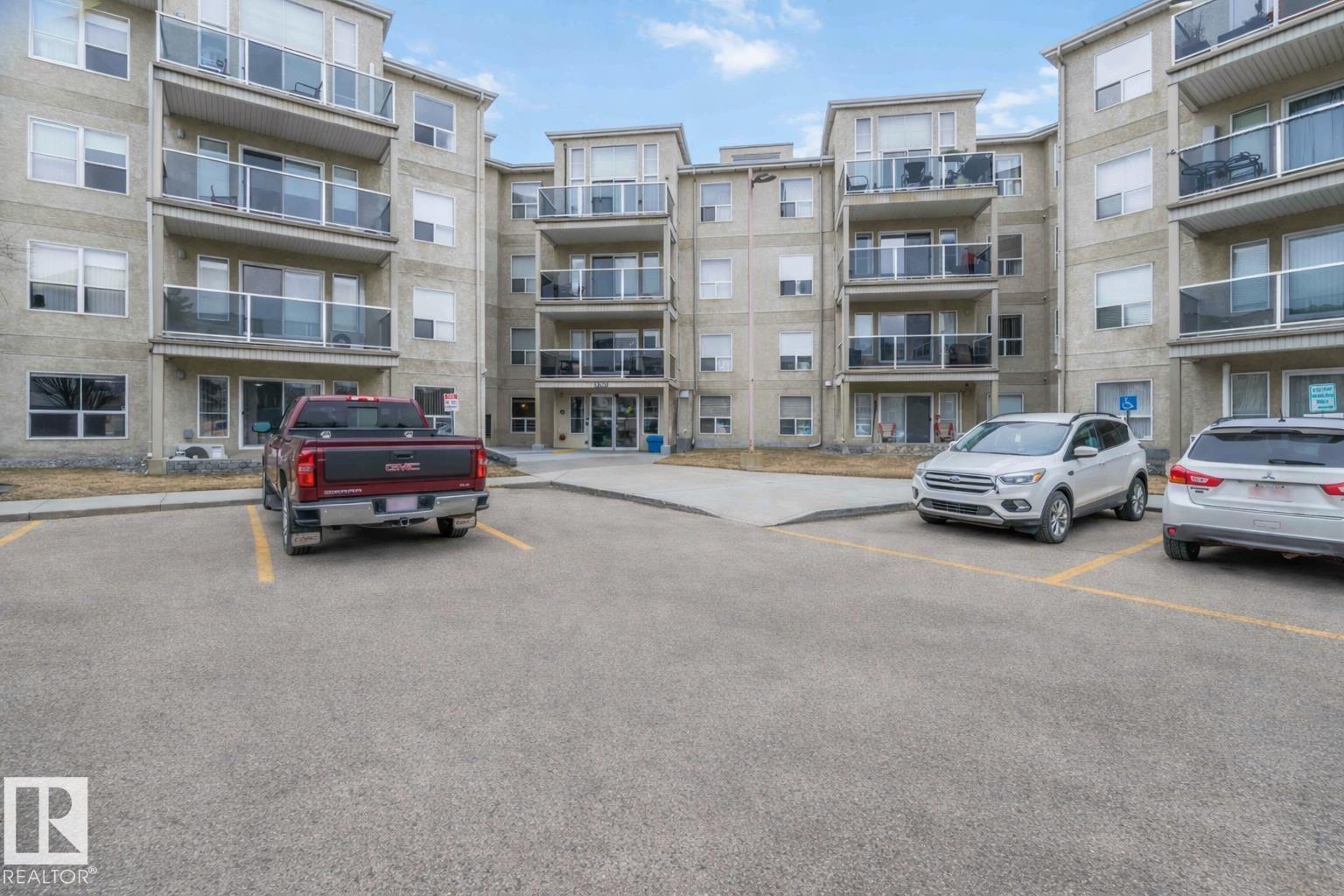 #101 9760 174 St Nw, Edmonton, Alberta  T5T 6J4 - Photo 2 - E4480576