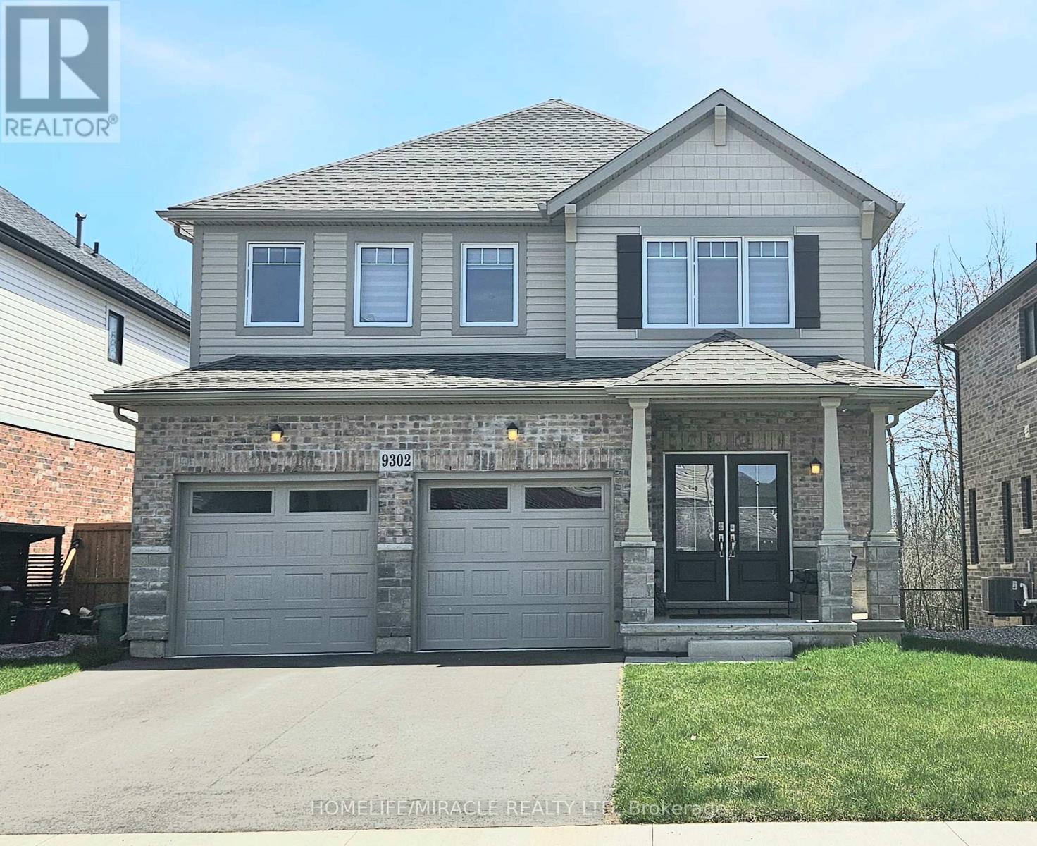 9302 WHITE OAK AVENUE, Niagara Falls, Ontario