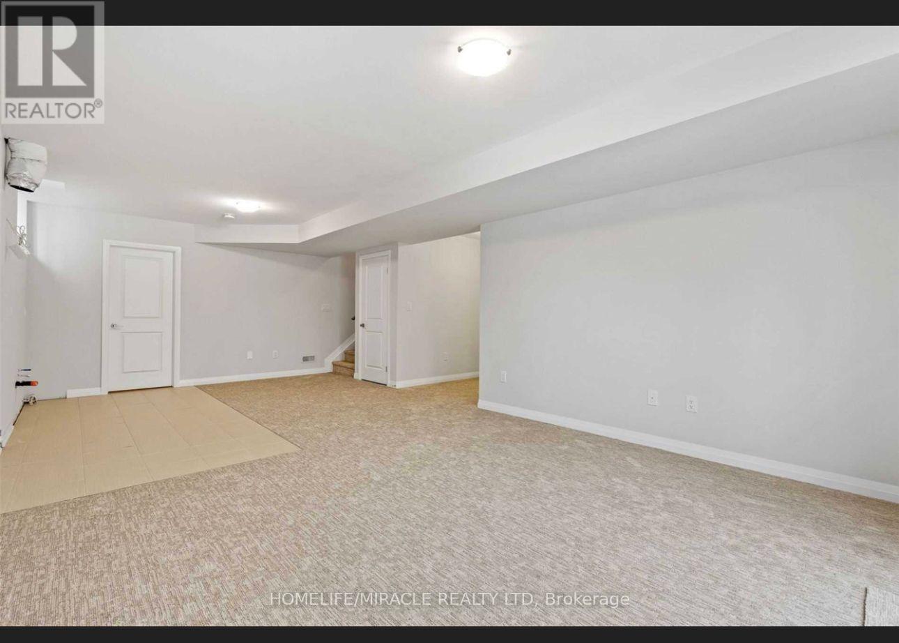 9302 White Oak Avenue, Niagara Falls, Ontario  L2G 0E9 - Photo 19 - X12957520