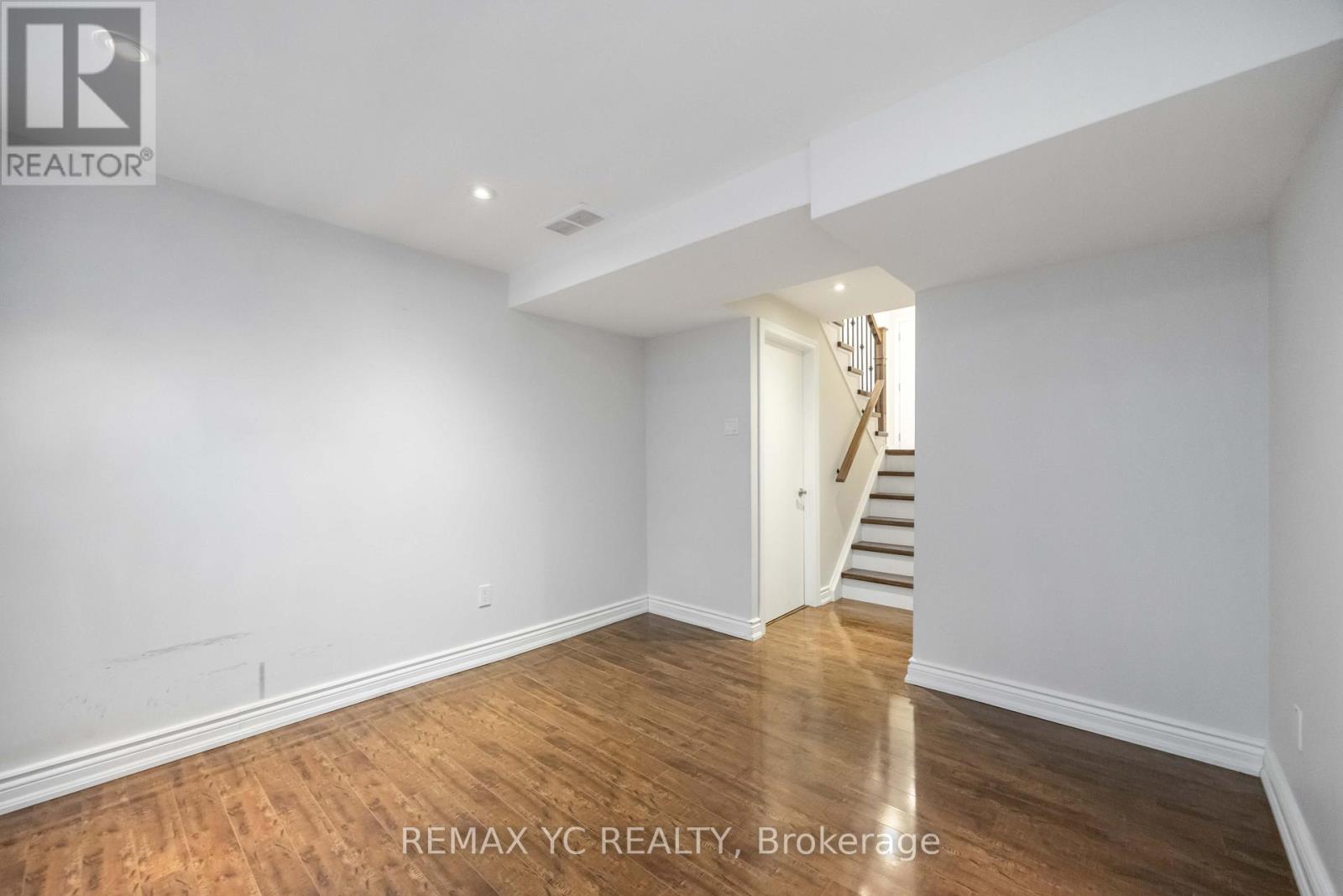 118 Tangle Briarway, Toronto, Ontario  M2J 2M4 - Photo 45 - C12956436
