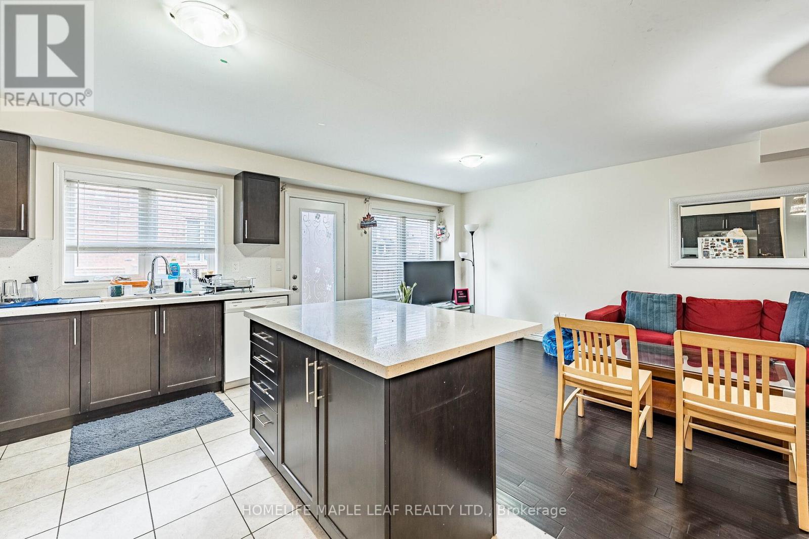 67 Benhurst Crescent, Brampton, Ontario  L7A 5A5 - Photo 14 - W12956374