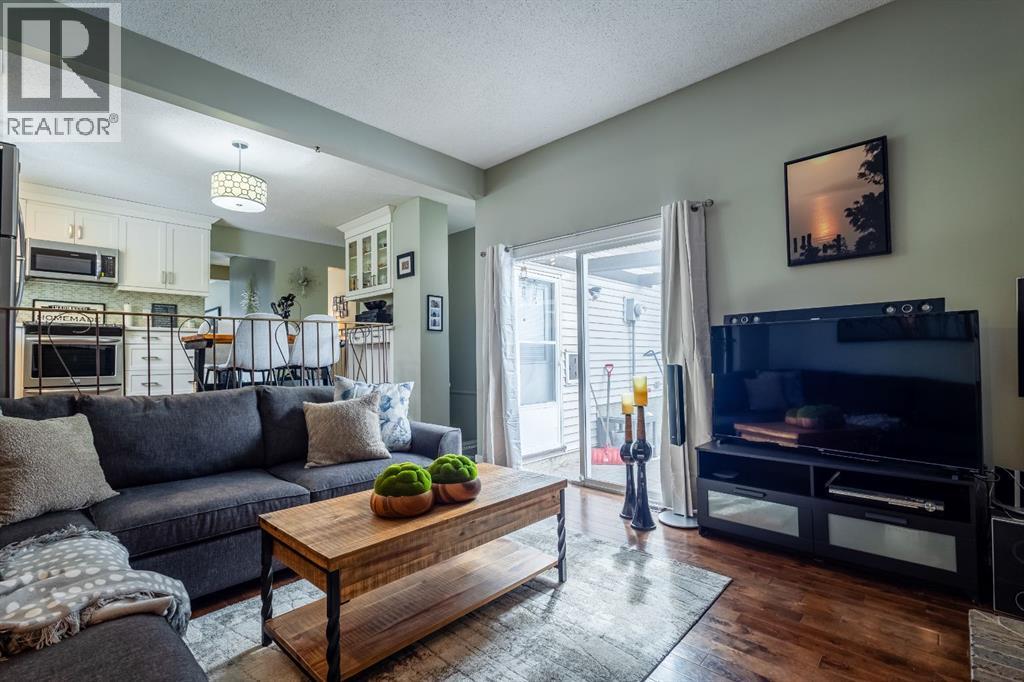 5617 Dalcastle Hill NW, Calgary, Alberta  T3A 2A2 - Photo 12 - A2297471