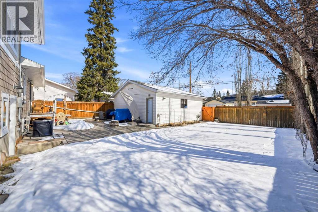 2724 Lougheed Drive Sw, Calgary, Alberta  T3E 5T6 - Photo 37 - A2298102