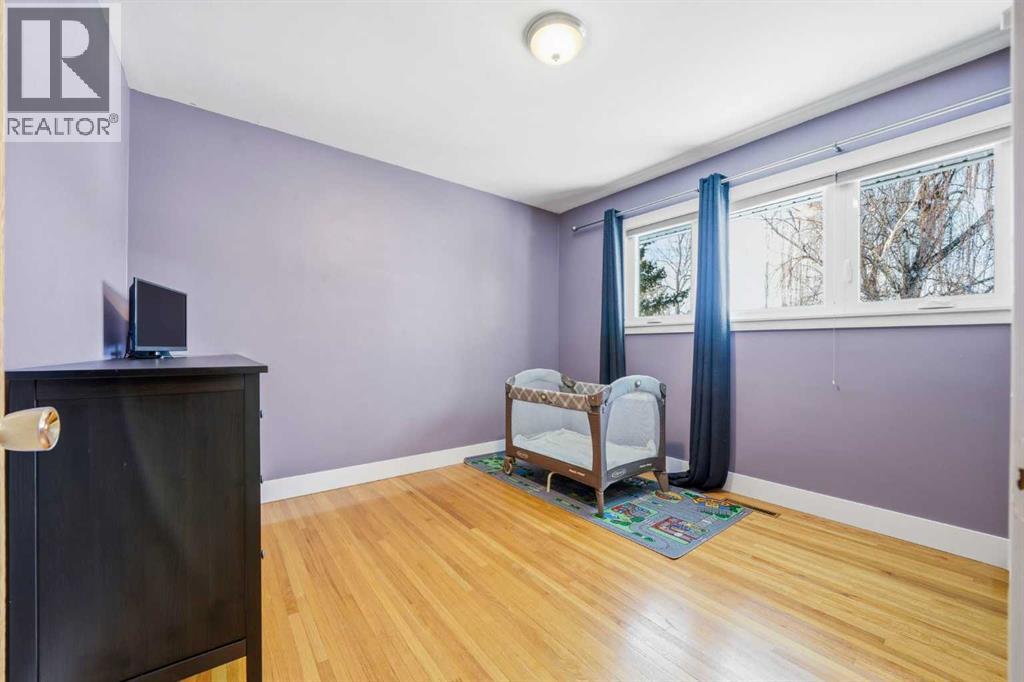 2724 Lougheed Drive Sw, Calgary, Alberta  T3E 5T6 - Photo 19 - A2298102