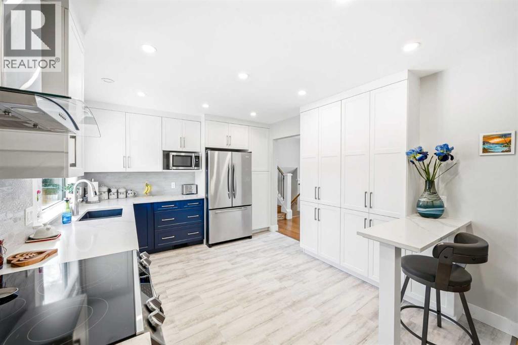 2724 Lougheed Drive Sw, Calgary, Alberta  T3E 5T6 - Photo 12 - A2298102