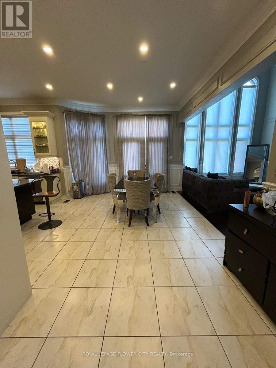 29 Adamsville Road, Brampton, Ontario  L6X 1P3 - Photo 5 - W12945302