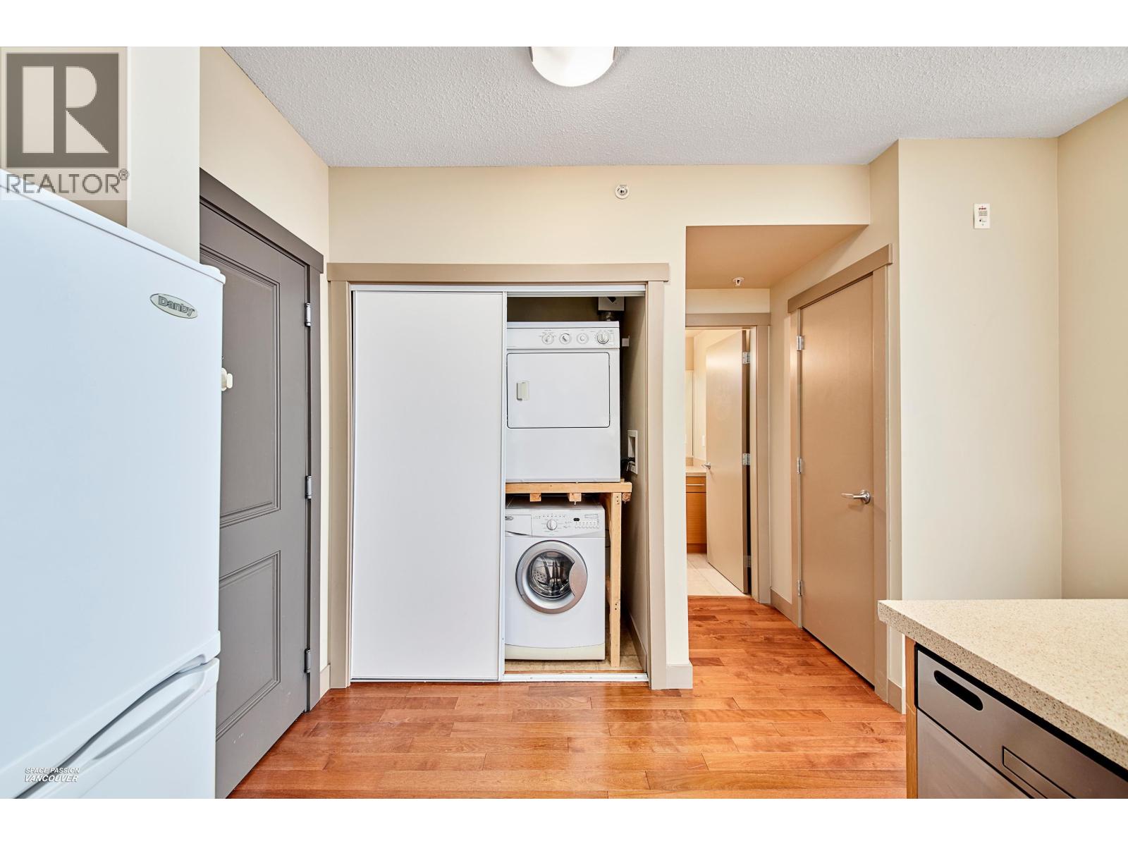 415 9009 Cornerstone Mews, Burnaby, British Columbia  V5A 0B9 - Photo 12 - R3106707